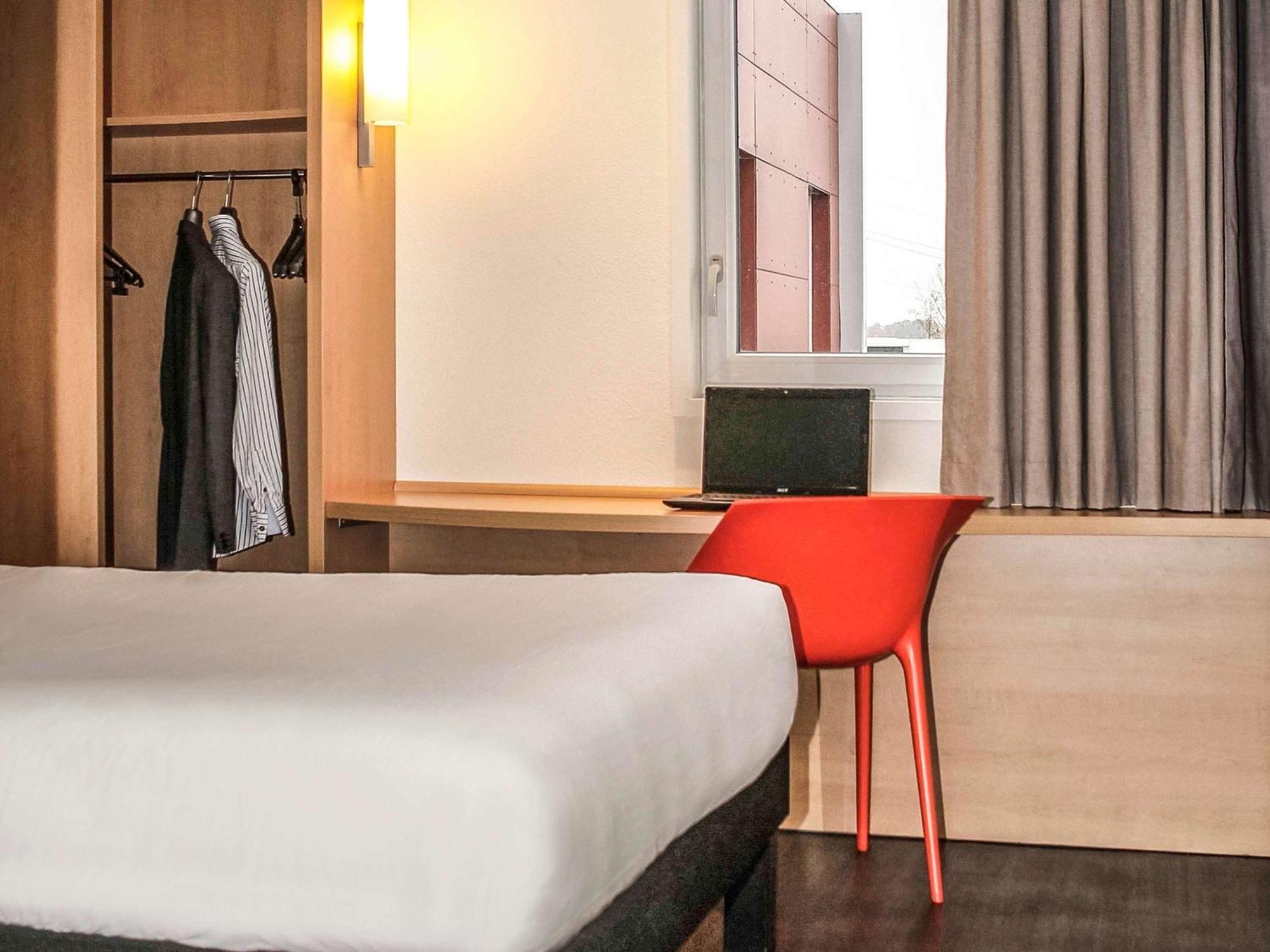 Ibis Geneve