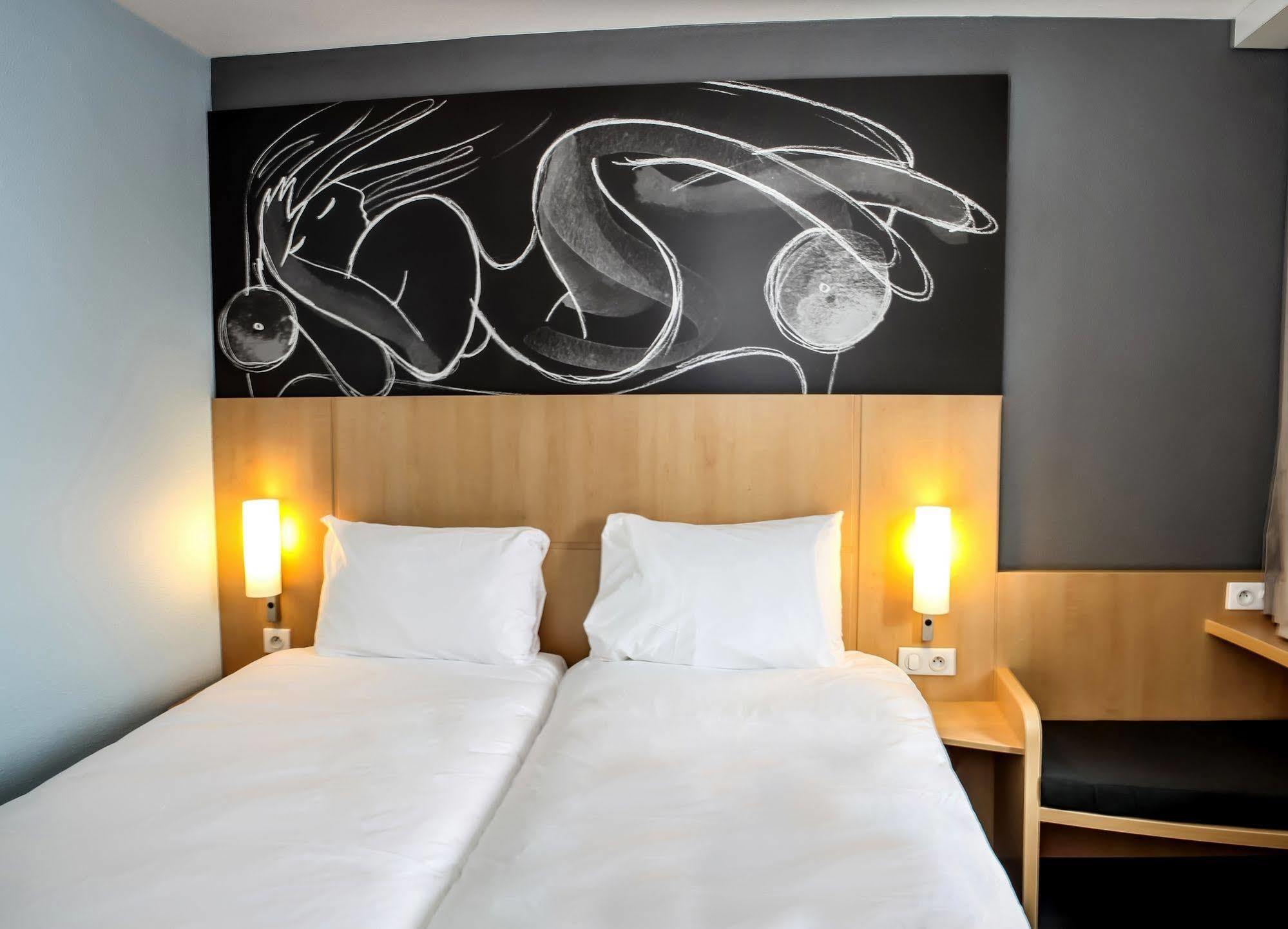 Ibis Geneve Hotel Saint-Genis-Pouilly